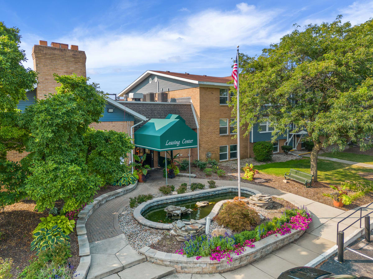 Photos and Video of Southgate Apartments in Southgate, MI